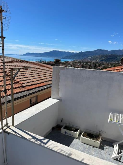 Ferienwohnung La Scalinata Bordighera Exterior foto